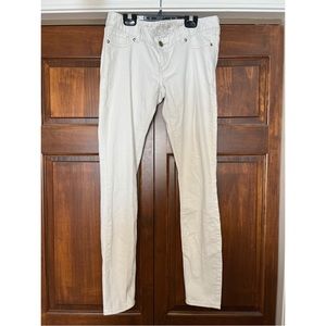 Express Women’s White Low-Rise Jeans, Size 6